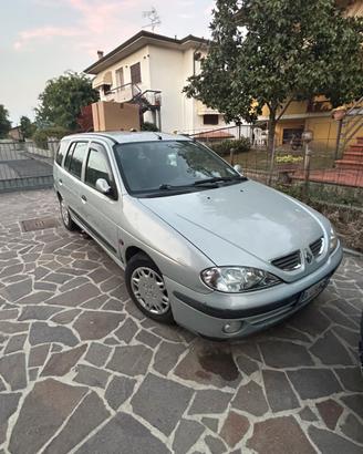 Renautl megane 1 serie