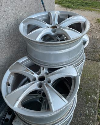 Cerchi Replica Alfa Romeo 147 Q2 da 17