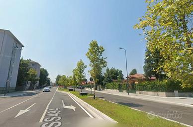 Bilocale con balcone a due passi da MM4 -Gelsomini