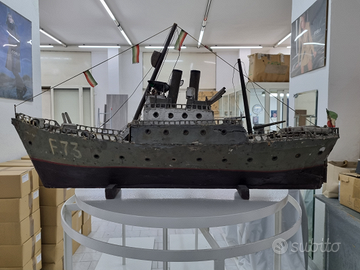 Modello Nave da guerra