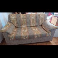 Sofa divano di stoffa