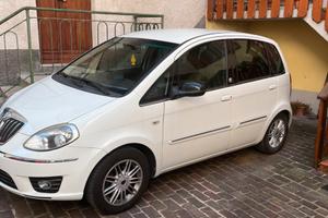 Lancia Y 1.4 gpl del 2011