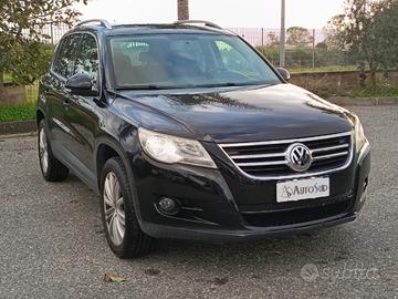 VOLKSWAGEN Tiguan 2.0 16V TDI Sport & Style