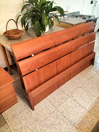 letto in ciliegio 
