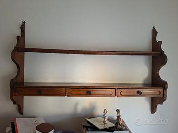 Mensola in legno stile classico