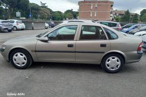 Opel Vectra anno 1999