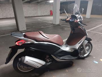 Piaggio Beverly 300 ie