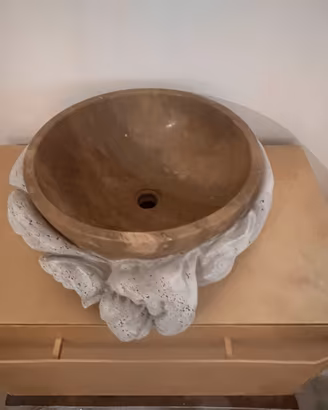 Lavabo in pietra