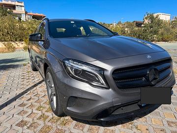 Mercedes GLA 200 CDI Automatic Sport 2014  Carplay