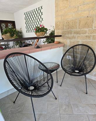 tavolino e poltroncine da giardino 