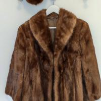 Pelliccia di visone e cappello di visone