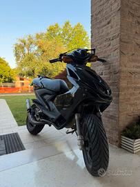 aerox 70 - accesori inclusi