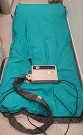 Materasso antidecubito alto rischio e compressore