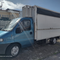Furgone alimentare feste panini ecc