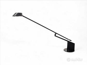 Lampada da tavolo  Ala di R. Bonetto per iGuzzini