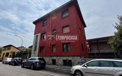 AMPIO UFFICIO - SENZA SPESE CONDOMINIALI