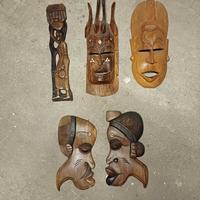 maschere artigiane da arredamento 