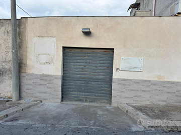 Magazzino via cappuccini vecchi