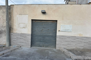 Magazzino via cappuccini vecchi