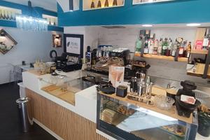 BAR con cucina e dehor FOCE