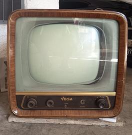 televisore anni 50 VEGA 2621 da revisionare 