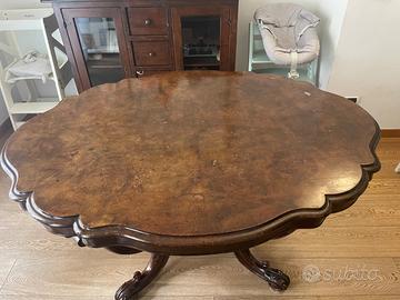 Tavolo fine 800 con sedie