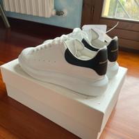 Alexander McQueen Sneaker