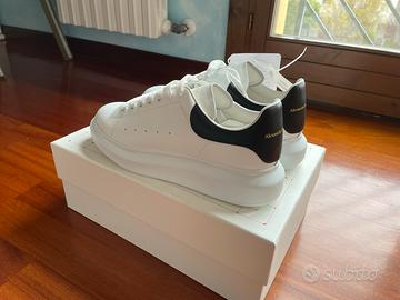 Alexander McQueen Sneaker