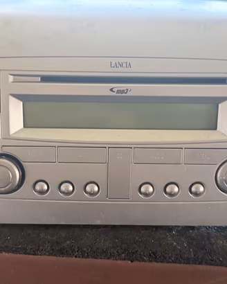 Lancia YPSILON  2008 frontalino radio originale