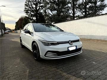 Golf 8 2.0 TDI 150 CV DSG