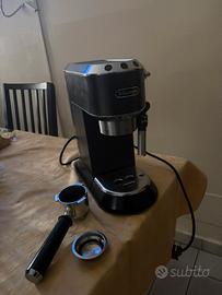 Macchina del caffe delonghi