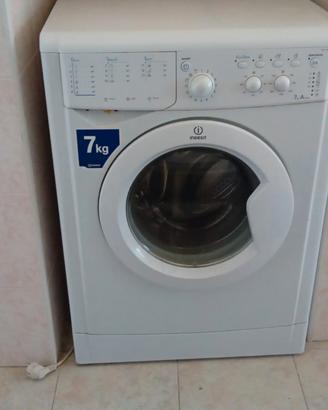 lavatrice indesit 7kg