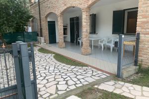 Maggio CON GIARDNO IND. a Lido Scacchi -458-