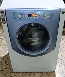Lavatrice Ariston 8 kg inverter A+++ pari al NUOVO