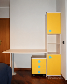 Scrivania e libreria con cassettiera angolo studio