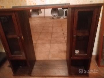 specchiera per il bagno in arte povera 