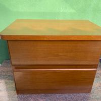 #Comodino in legno 62*42x48
