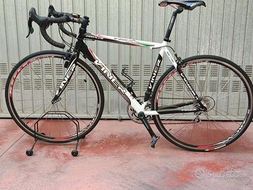 Bici da corsa su strada uomo Viner