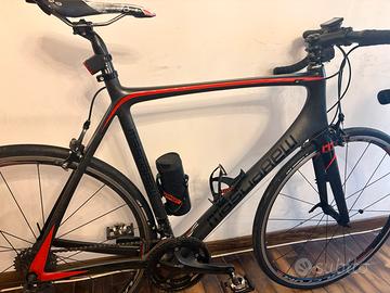 Bici da corsa in carbonio