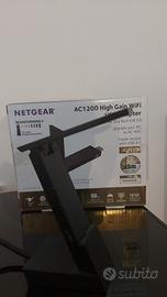 NETGEAR  CHIAVETTA USB  WIFI...
