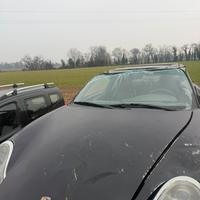 Porsche 996 incindentata