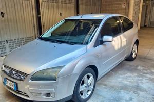 FORD FOCUS 1.6 BENZINA 115 CV – PRONTA SUBITO! 