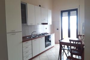 Appartamento arredato san marcellino centro