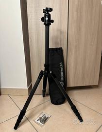 Treppiedi per fotocamera (Manfrotto)