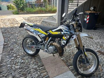 Husquarna  sm 125