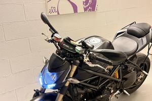 Ducati Streetfighter 848 "Dark Stealth"  con borse