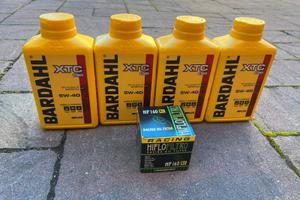 Kit tagliando BMW Bardahl XTC C60 + filtro olio