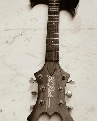 Chitarra elettrica B. C. Rich