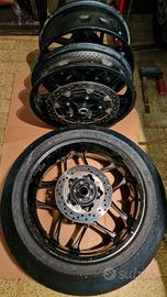 Cerchi yamaha R1 2020