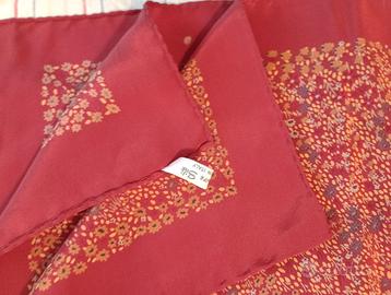 foulard bottega veneta originale